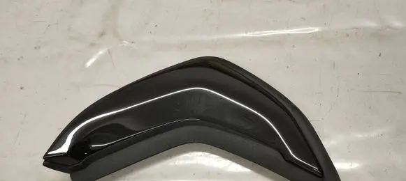 BMW 3 G20 G21 Rear side glass trim 7465158