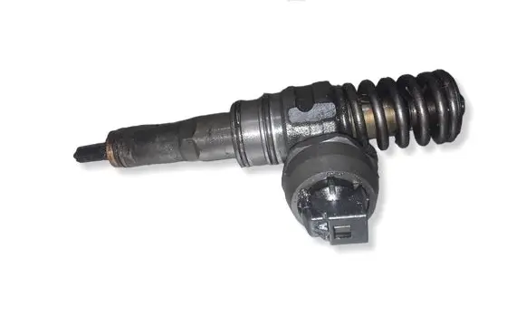 Volkswagen Caddy Fuel injector 038130073AG 0414720215
