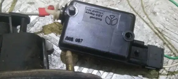 Renault Scenic I Central locking motor 