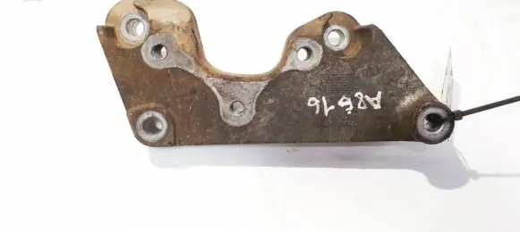 Volvo S80 Engine mounting bracket 9487138