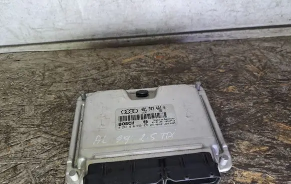 Audi A6 S6 C5 4B Engine control unit/module 4B1907401A 0281010095
