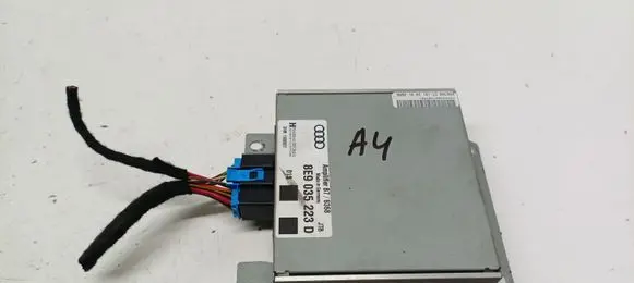 Audi A4 S4 B7 8E 8H Sound amplifier 8E9035223