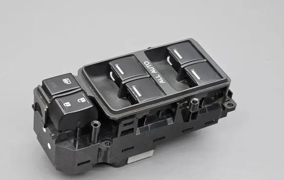 Honda Accord Electric window control switch 35750TL0G21M1 C8HDTL0HE211