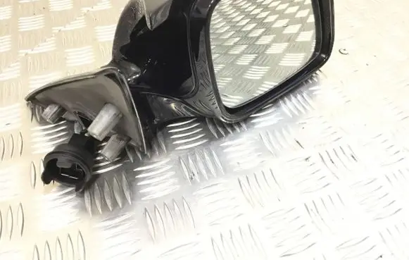 BMW 6 F12 F13 Front door electric wing mirror E1021016