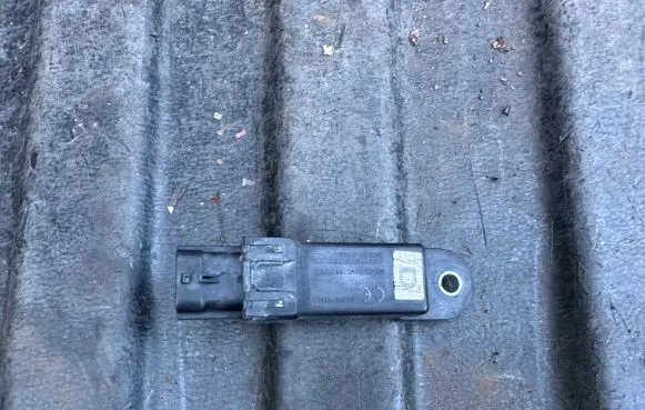 Infiniti FX Air pressure sensor 40740JY00A