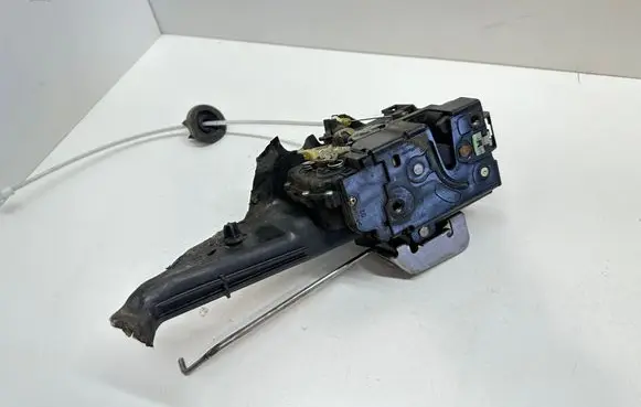 Audi A4 S4 B6 8E 8H Front door lock