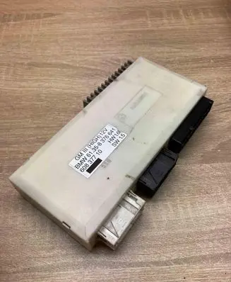 BMW 5 E39 Comfort/convenience module 8376641 60837710