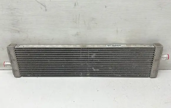 Porsche Cayenne (92A) Coolant radiator 7P0121212A V3368001
