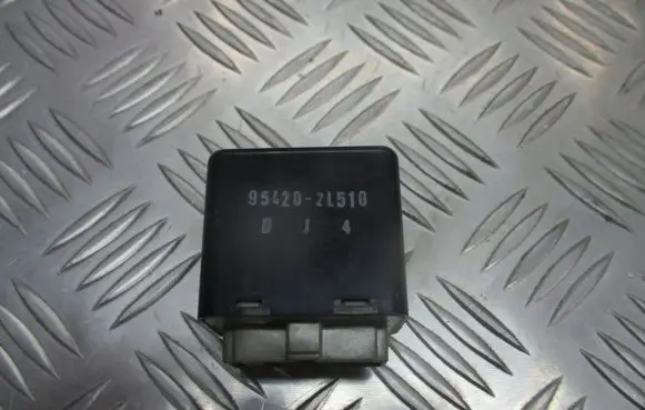 Hyundai i30 Combustion control unit/module 95420-2L510