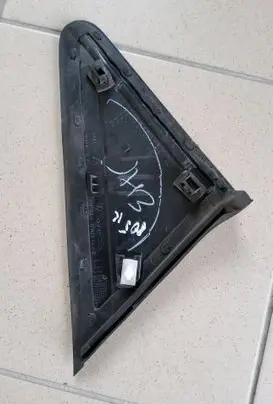 Dodge Grand Caravan Fender end trim CAV12 1BE43TPMAA