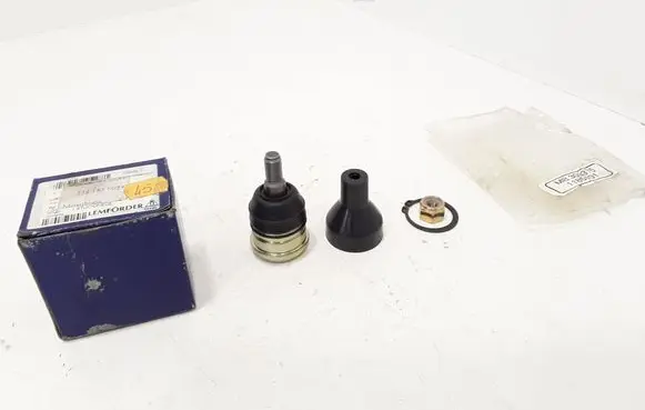 Mitsubishi Carisma Front ball joint 