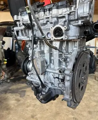 Peugeot 208 Engine 10Z1AF 0074890