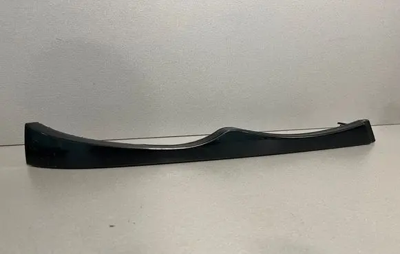 BMW 3 E46 Under headlight/headlamp trim 7030554