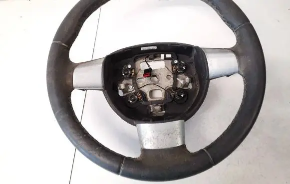 Ford Focus Steering wheel 4m513600ekw 4m51-3600-ekw