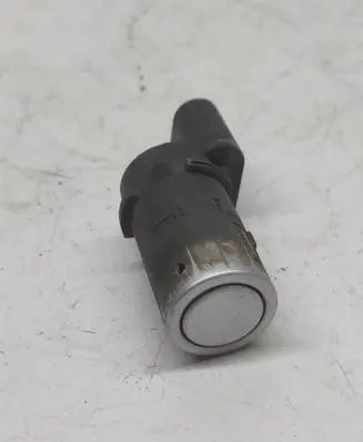 Audi A6 S6 C6 4F Parking PDC sensor 7H0919275E
