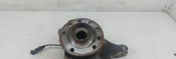 Opel Signum Front wheel hub spindle knuckle