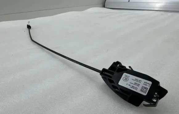 Rear door cable line