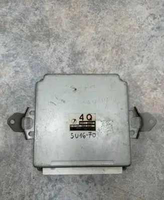Subaru Legacy Engine control unit/module 22611AH240 A18000D9Q
