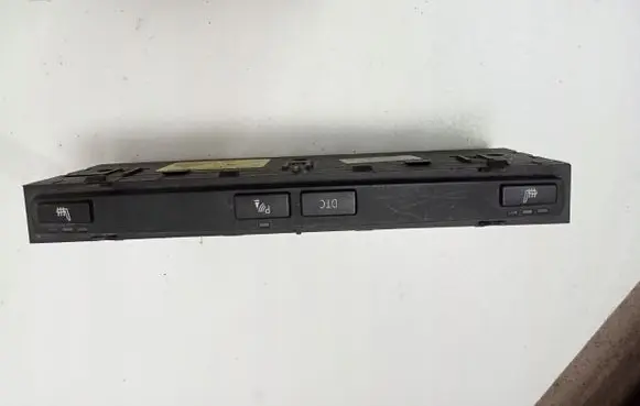 BMW 5 E60 E61 Seat heating switch 6985750