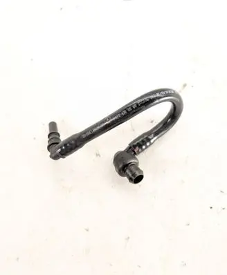 Mercedes-Benz GLB x247 Engine coolant pipe/hose A1724300000