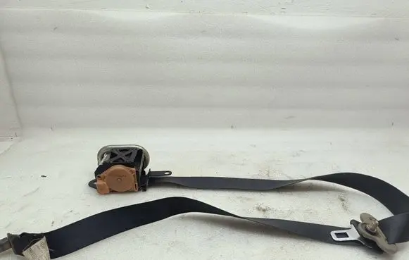 Suzuki Grand Vitara II Front seatbelt 8494065J0 TKAB2EP526 2006MAV