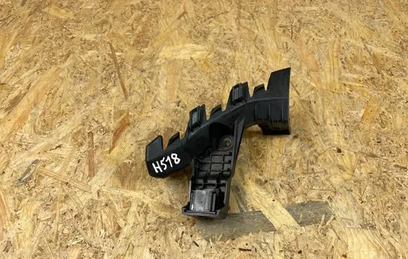 KIA Picanto Front bumper mounting bracket 86517G6000