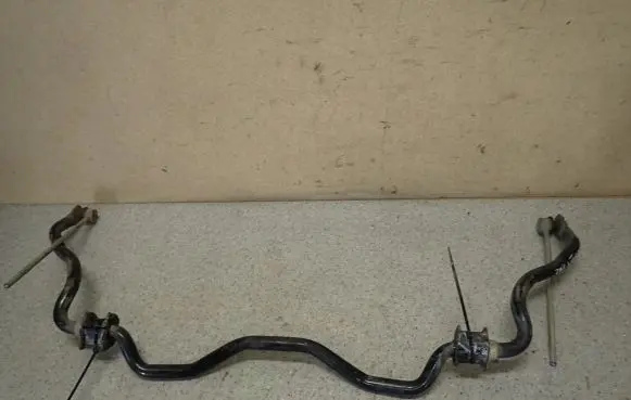 Toyota Yaris Front anti-roll bar/sway bar