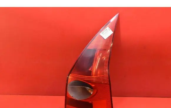Renault Megane II Rear/tail lights 8200142683