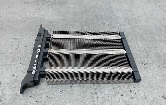 Volkswagen Golf V Air conditioning (A/C) radiator (interior) 1K0963235F