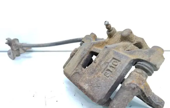 Mitsubishi Outlander Rear brake caliper