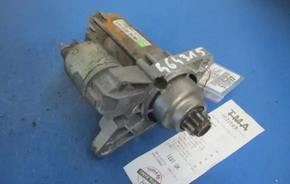 Skoda Fabia Mk2 (5J) Starter motor 02T911023S