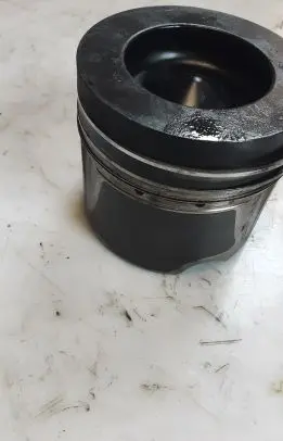 Audi A6 S6 C7 4G Piston 8372T 6R2