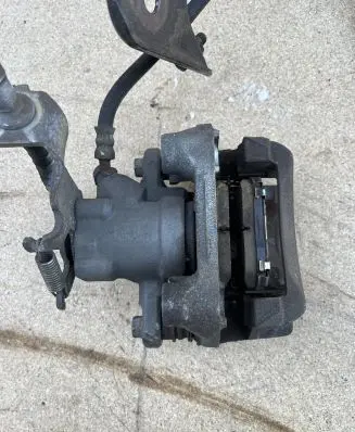 Lexus CT 200H Rear brake caliper