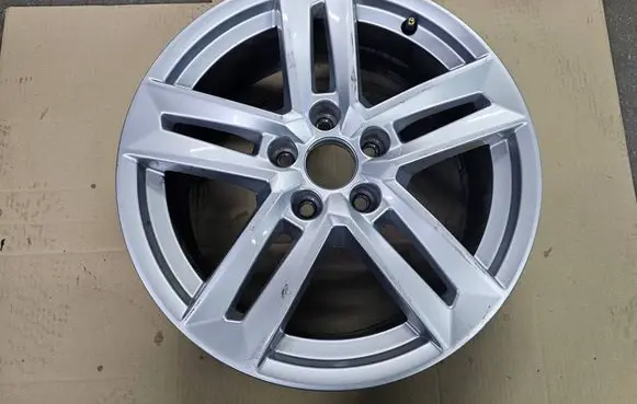 Audi A4 S4 B9 R17 alloy rim 8W0601025P