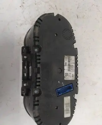 Volkswagen Polo V 6R Speedometer (instrument cluster) 6R0920860A