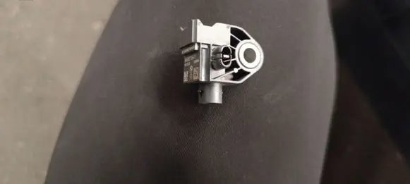 BMW 5 G60 G61 Airbag deployment crash/impact sensor 9496819