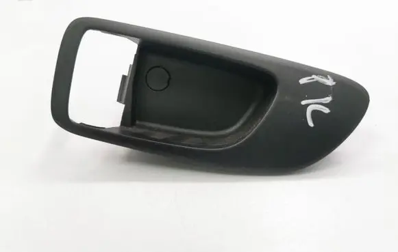 Mazda 5 Front door interior handle trim 