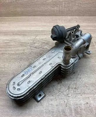 Volkswagen PASSAT B6 EGR valve cooler 03G131513J