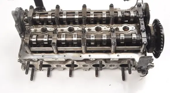 Hyundai ix35 Engine head 221112F700