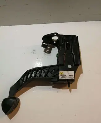 Clutch pedal