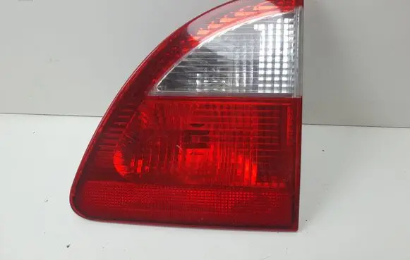 Ford Galaxy Tailgate rear/tail lights 7M5945094B
