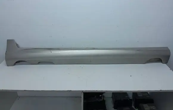 Volvo XC60 Sill 