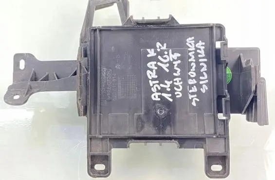 Opel Astra K Other control units/modules 13462557
