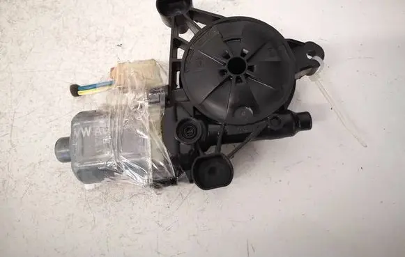 Audi A4 S4 B9 Rear door window regulator motor 8W0959812