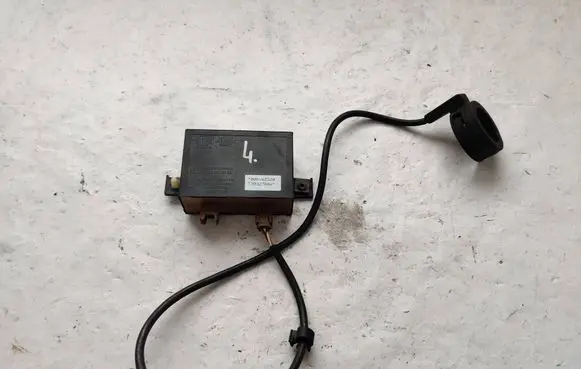 Volkswagen Transporter - Caravelle T4 Immobilizer control unit/module 1H0953257BB 1H0953254E