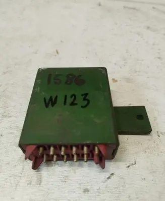 Mercedes-Benz E W123 Other relay