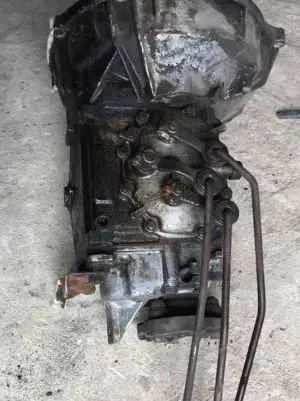 Mercedes-Benz COMPAKT W115 Manual 4 speed gearbox 1152611001
