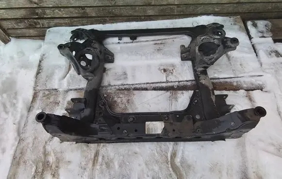 BMW X1 E84 Front subframe 6788965