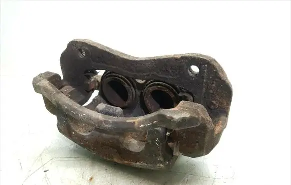Chevrolet Captiva Front brake caliper