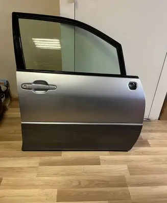 Lexus RX 300 Front door